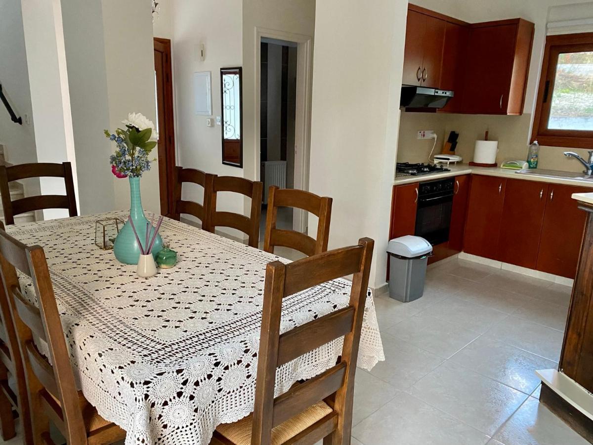Demelida Villa In Tsada, Paphos Tsadha Exteriör bild