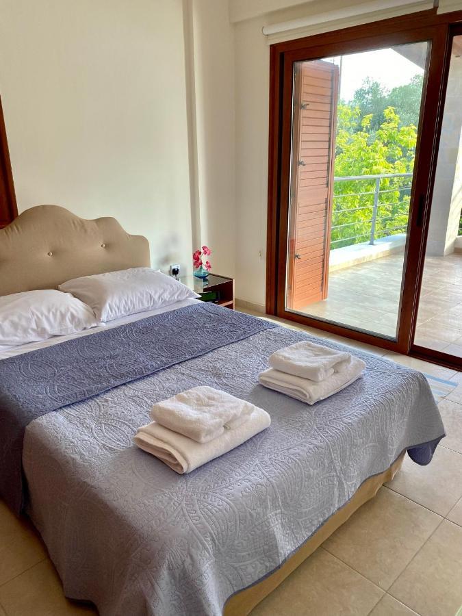 Demelida Villa In Tsada, Paphos Tsadha Exteriör bild